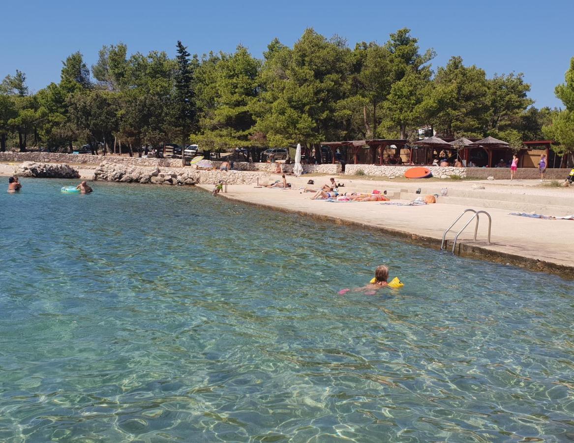 Apartmani Samanta Vir Buitenkant foto